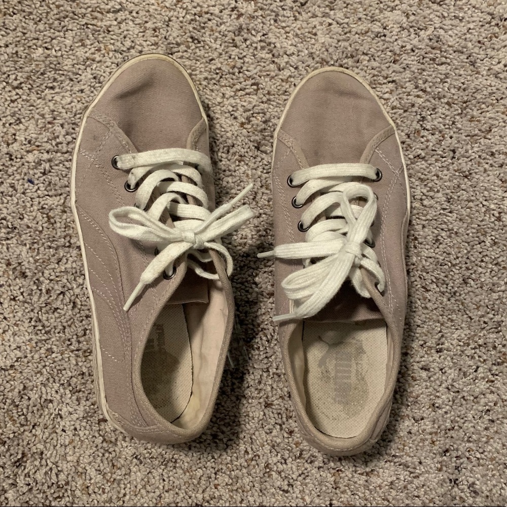 Puma SportLifestyle Canvas Shoe - Picture 2 of 6
